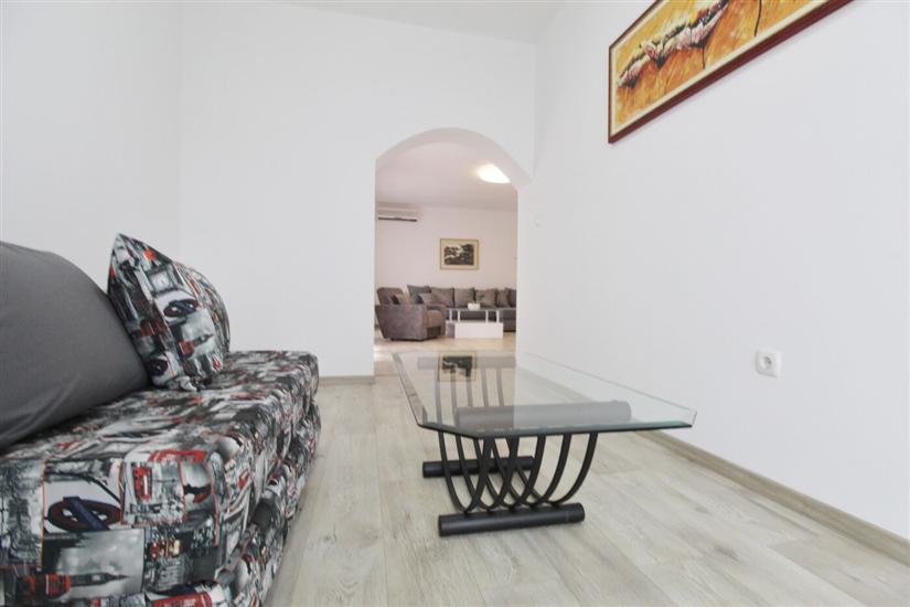 Apartment A1, for 6 persons