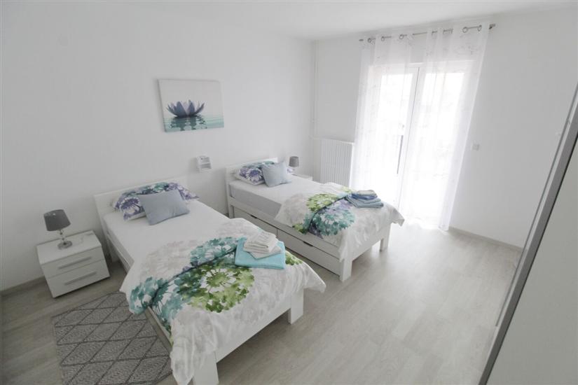 Apartment A1, for 6 persons