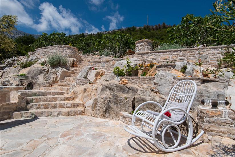 House Hidden Treasure