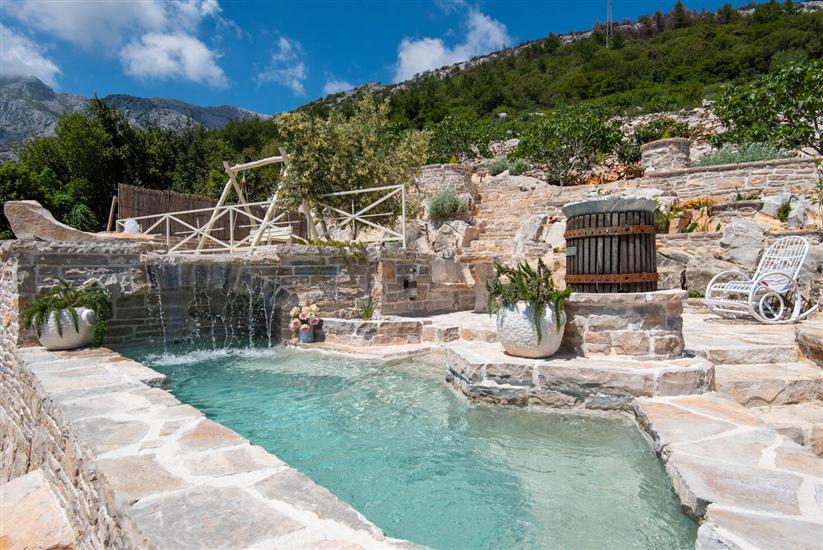 House Hidden Treasure