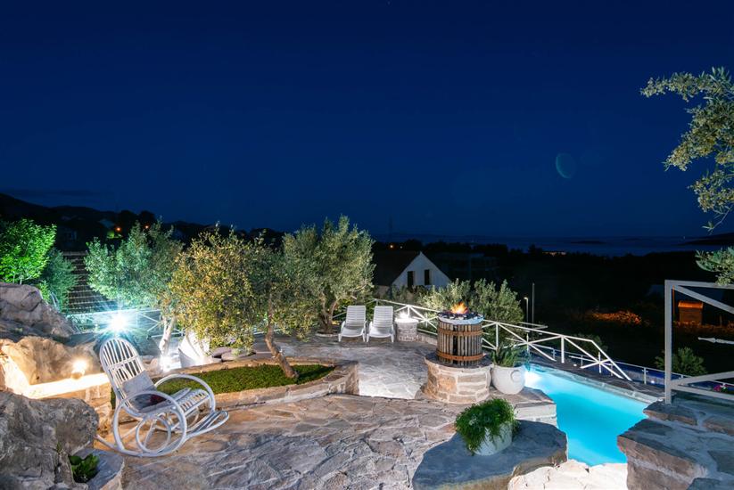 House Hidden Treasure