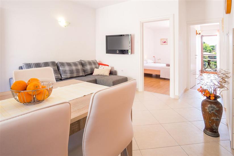 Apartment A1, for 3 persons