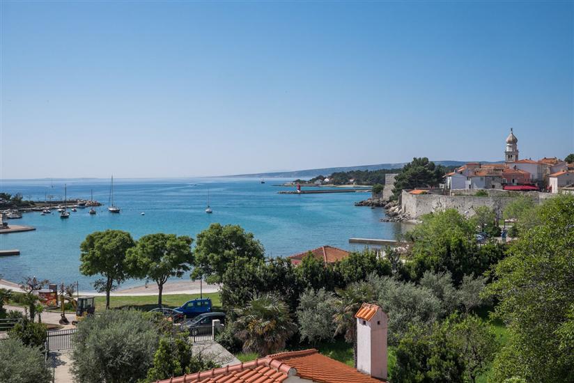 Apartment A2, for 3 persons