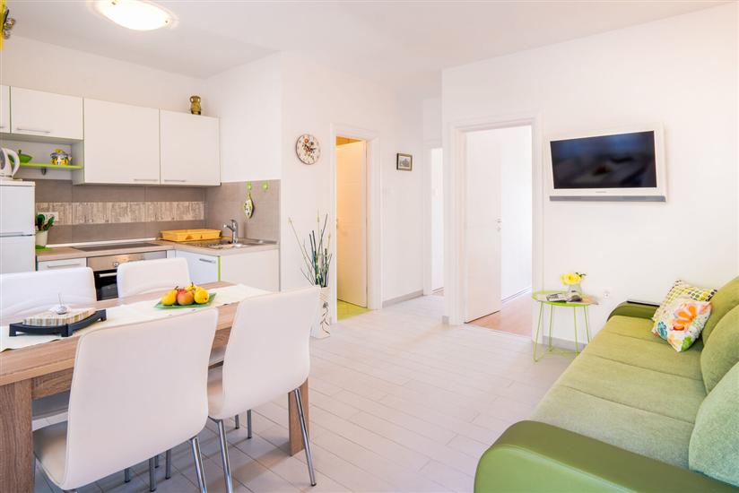 Apartment A2, for 3 persons