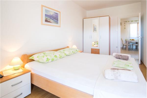 Apartment A2, for 3 persons