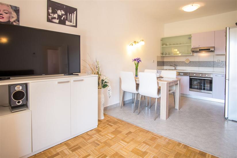 Apartment A3, for 4 persons