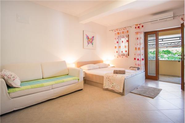 Apartment A5, for 2 persons