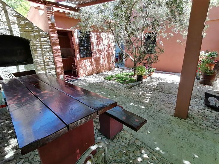 Apartments ANGELO WITH PRIVATE POOL