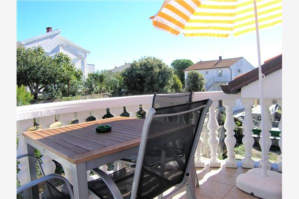 Apartment A4, for 3 persons