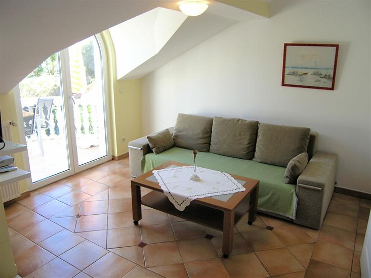 Apartment A4, for 3 persons