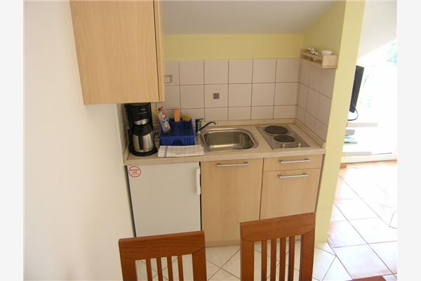 Apartment A4, for 3 persons
