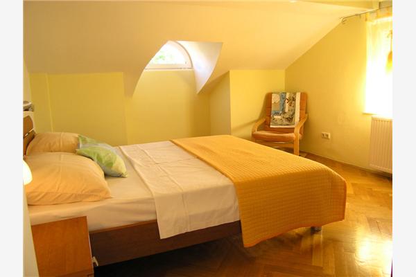 Apartment A4, for 3 persons