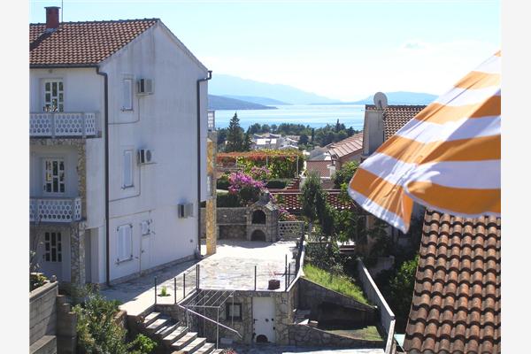 Apartment A4, for 3 persons