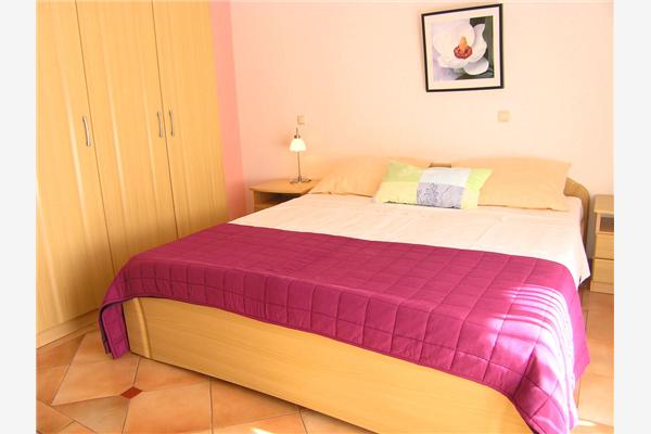 Apartment A5, for 2 persons