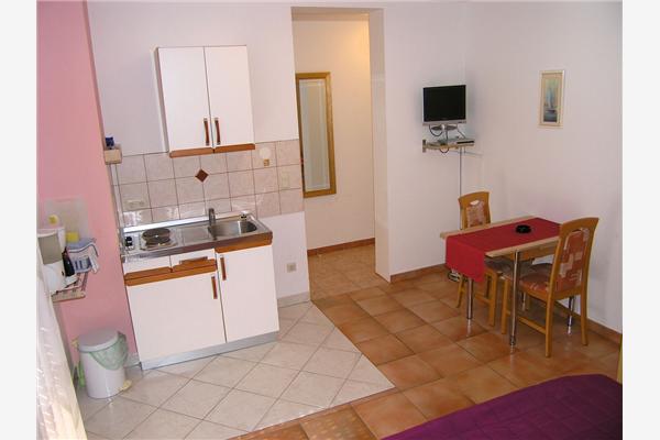 Apartment A5, for 2 persons
