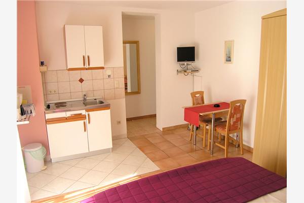 Apartment A5, for 2 persons