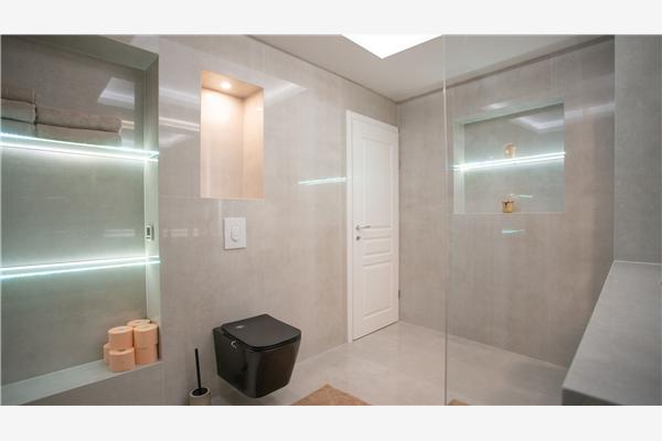 House K1, for 5 persons