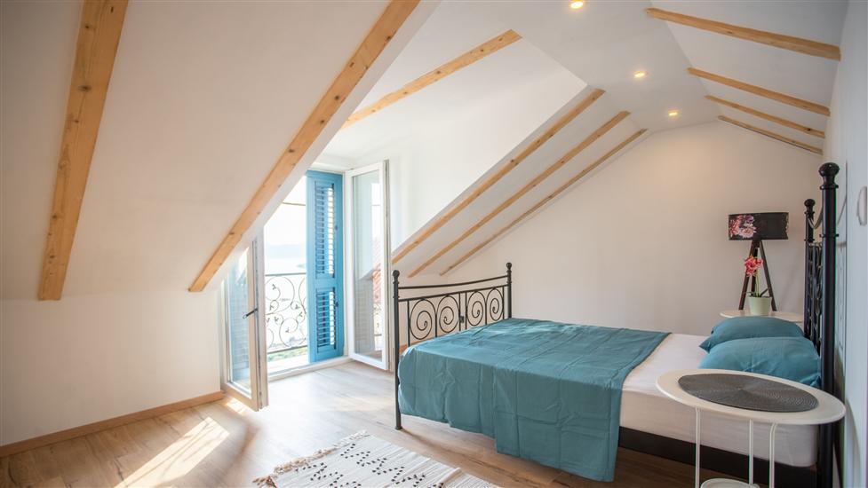 House K1, for 5 persons