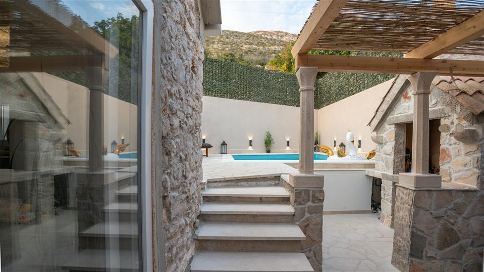 House K1, for 5 persons