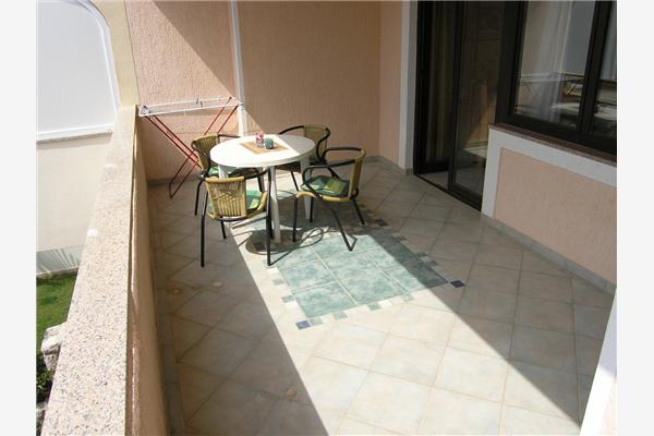 Apartment A1, for 4 persons