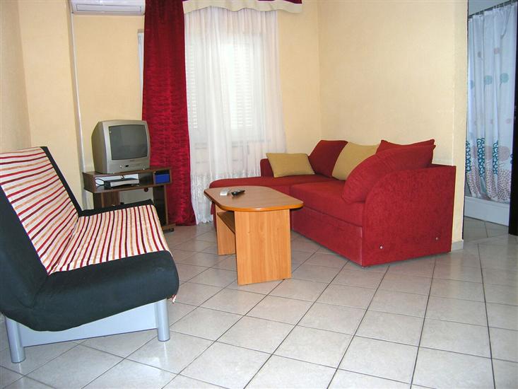 Apartment A2, for 3 persons