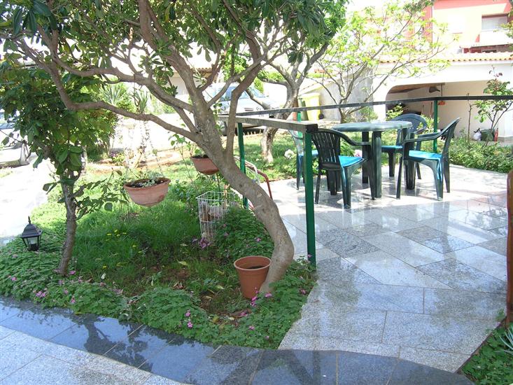 Apartment A2, for 3 persons