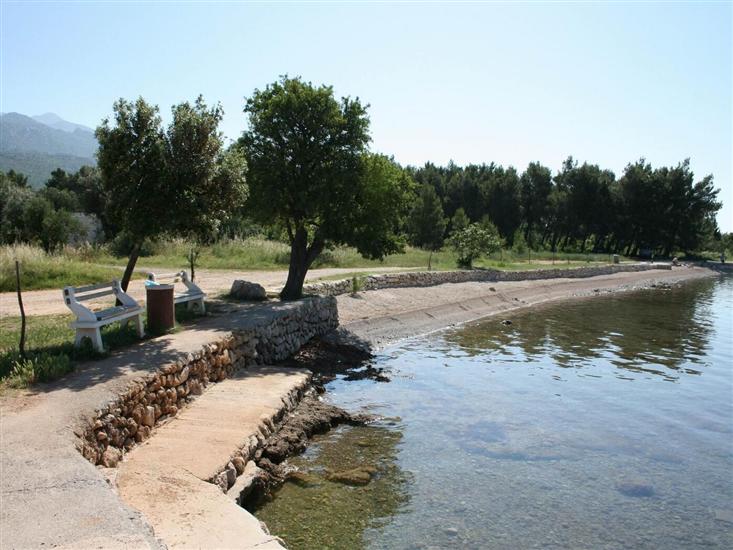 Apartments and Rooms Tinka