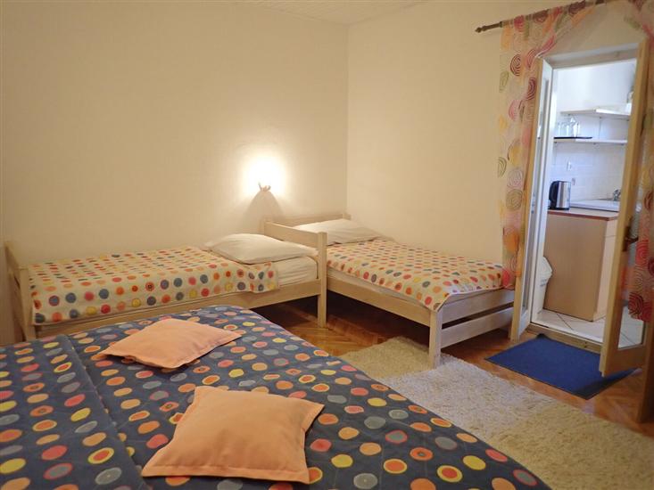 Apartment A2, for 4 persons