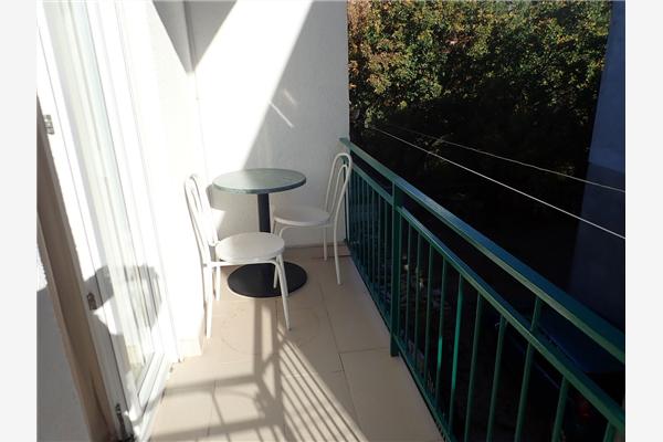 Room S2, for 2 persons