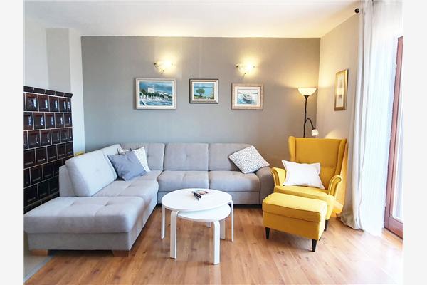 House K1, for 12 persons