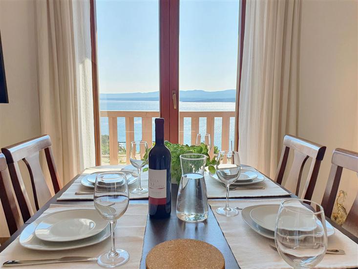 House K1, for 12 persons