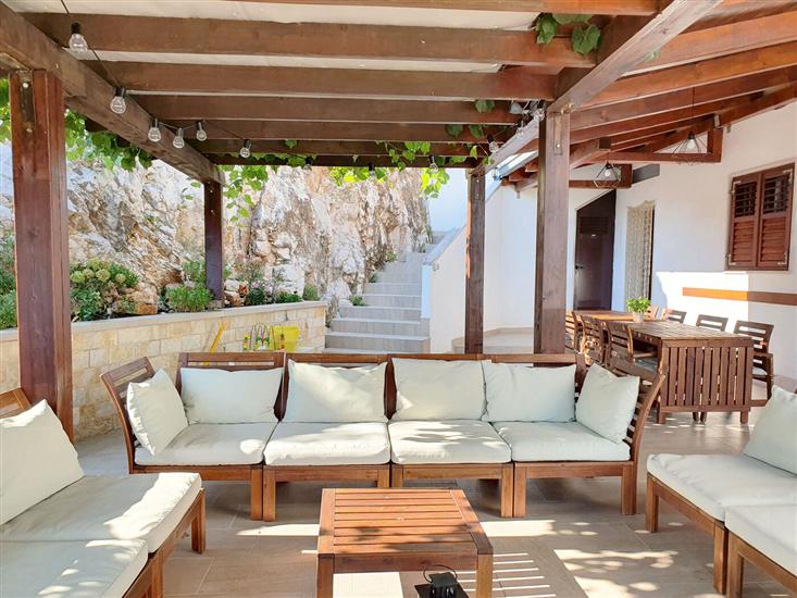 House K1, for 12 persons