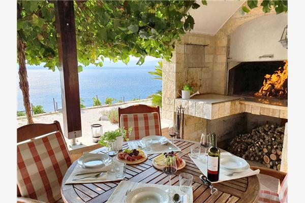 House K1, for 12 persons