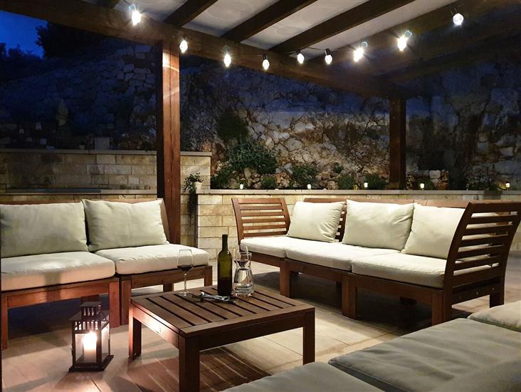 House K1, for 12 persons