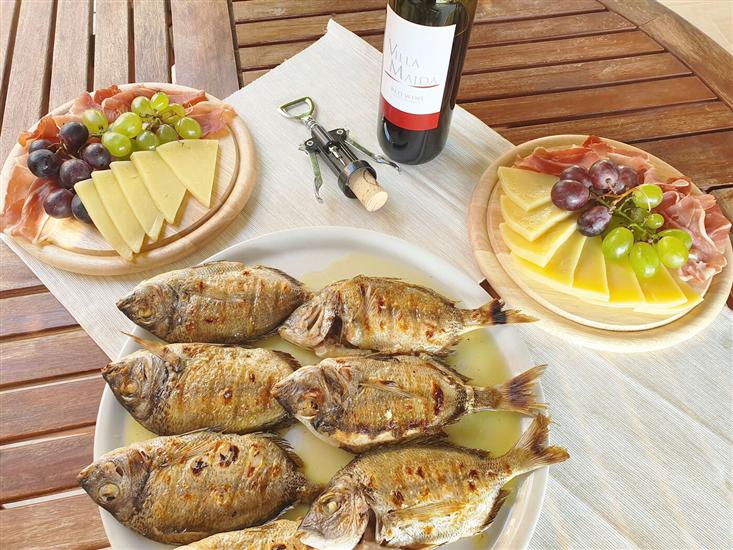 House K1, for 12 persons