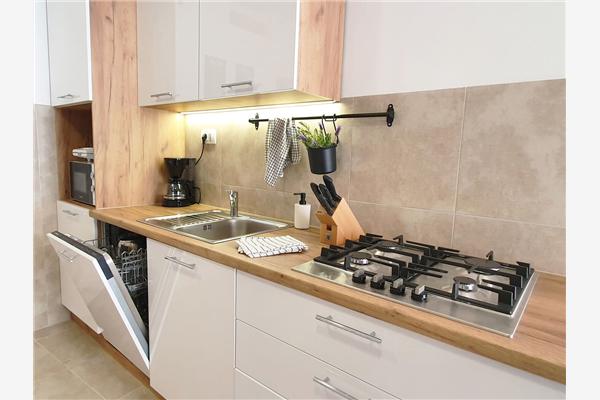 House K1, for 12 persons