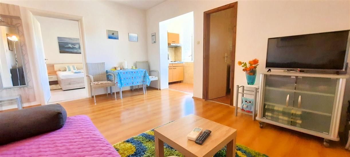 Apartment A1, for 3 persons