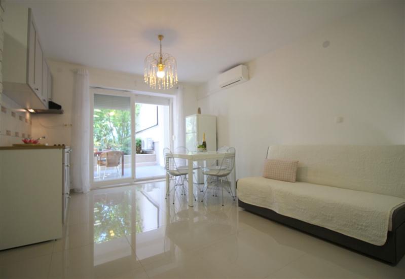 Apartment A1, for 2 persons