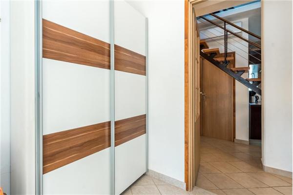 House K1, for 8 persons