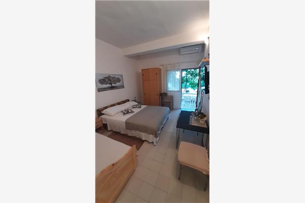 Apartment A1, for 3 persons