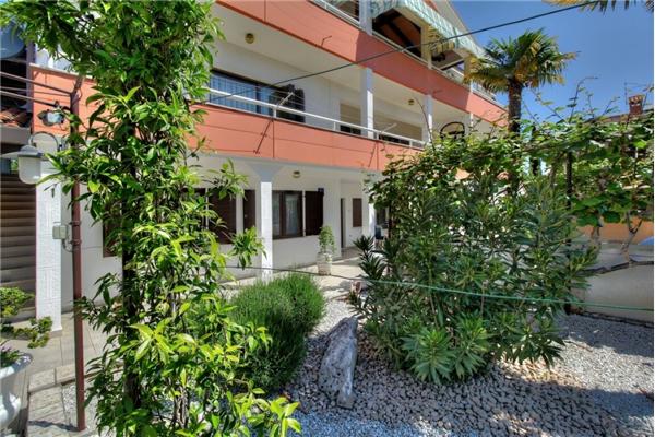 Apartman A2, na 5 osebe