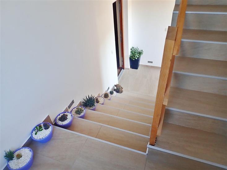 Apartment A2, for 6 persons