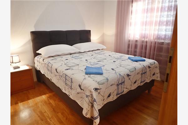 Apartment A2, for 6 persons