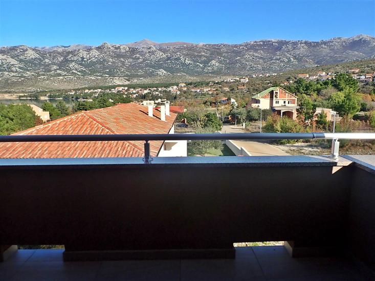 Apartment A2, for 6 persons