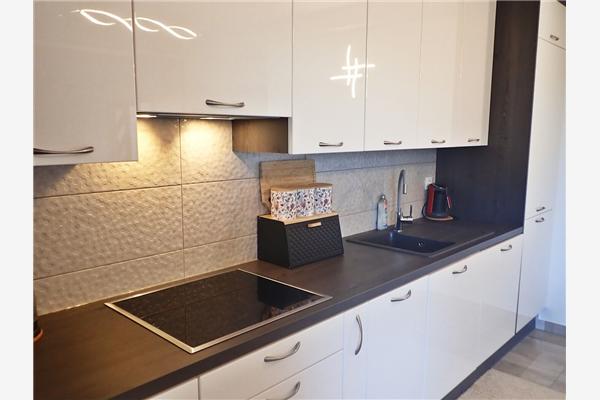 Apartment A2, for 6 persons