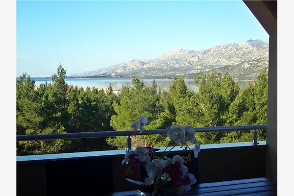 Apartment A2, for 6 persons