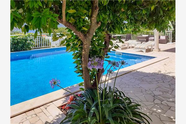 House K1, for 9 persons