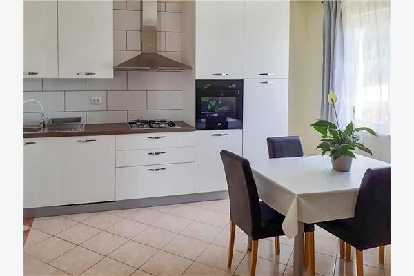 House K1, for 9 persons