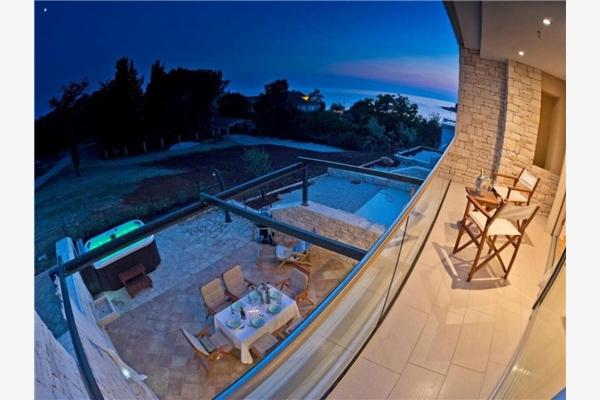 Apartment A1, for 6 persons