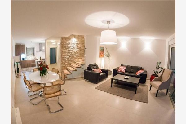 Apartment A2, for 6 persons